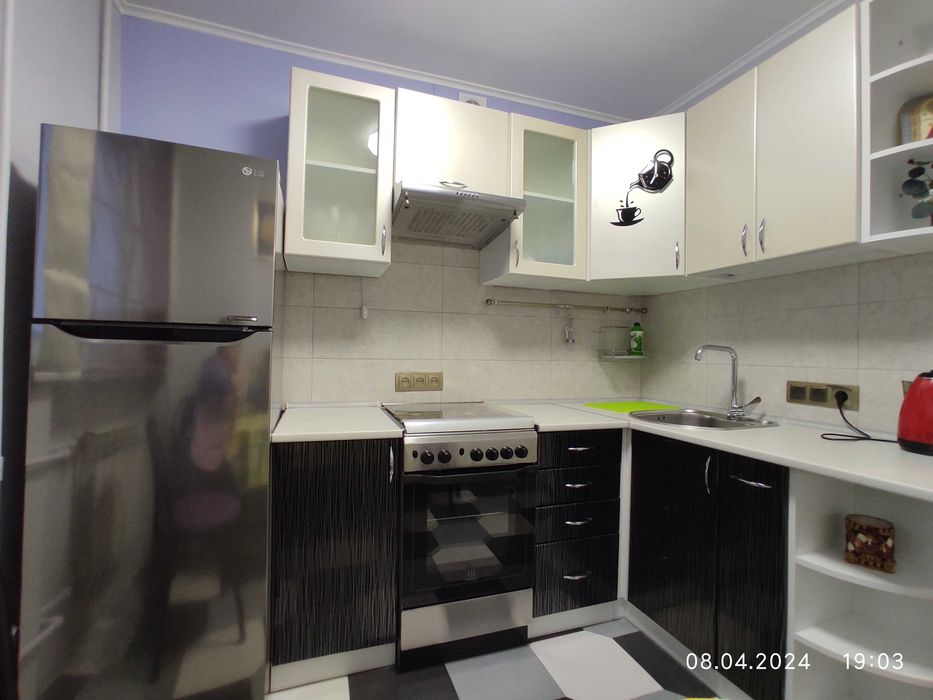 Сдам квартиру посуточно вначале Мануйловского проспекта