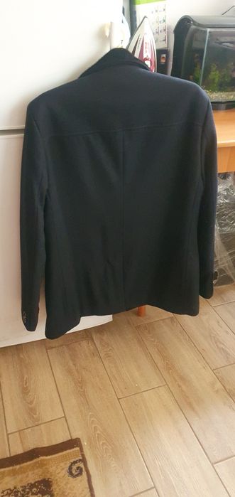 Продам мужское пальто 50 размера