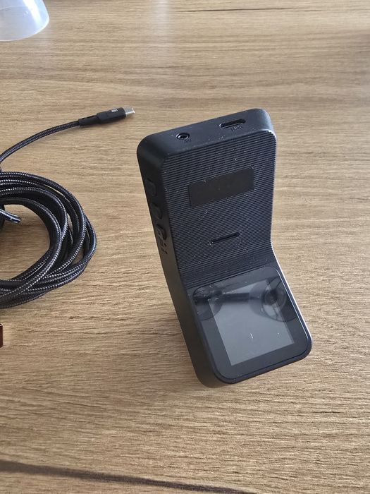 Kamera samochodowa + karta 64gb ( raz uzyta )