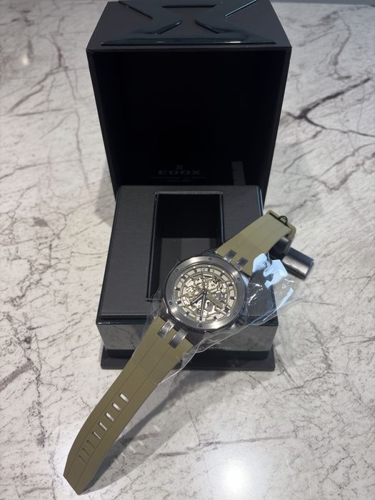 Nowy, oryginalny, Edox Delfin Mecano, khaki