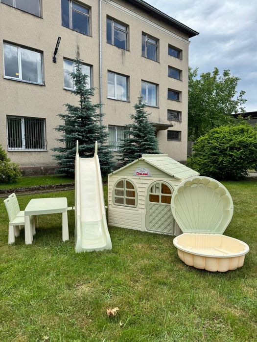 Розпродаж склада! Дитячий майданчик горка будиночок пісочниця