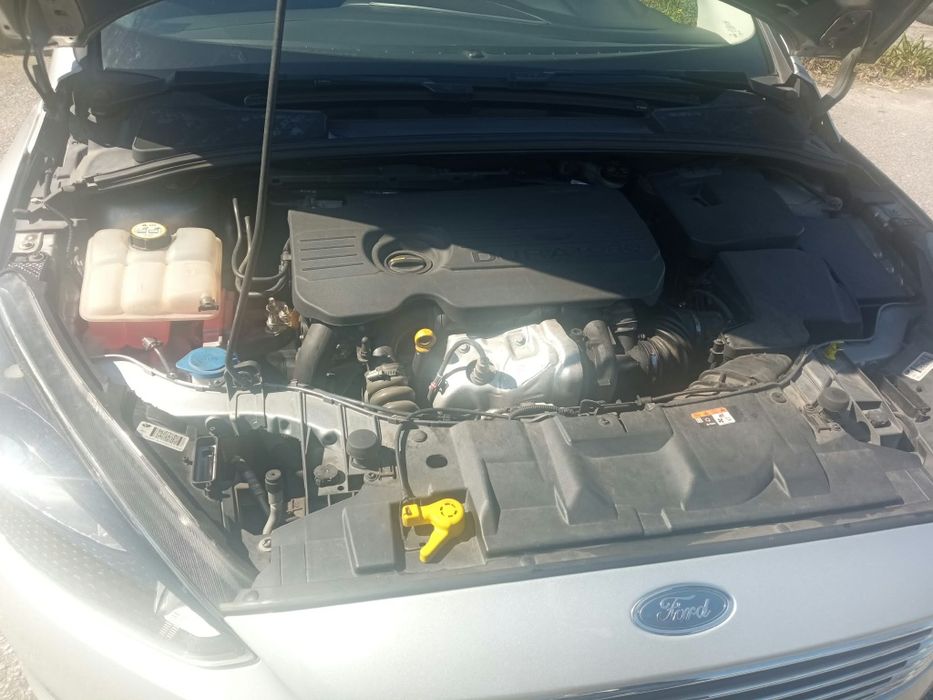 Ford Focus SW 1.5 TDCI  120cv foto 5