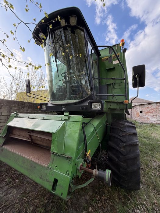 Комбайн John Deere 1177