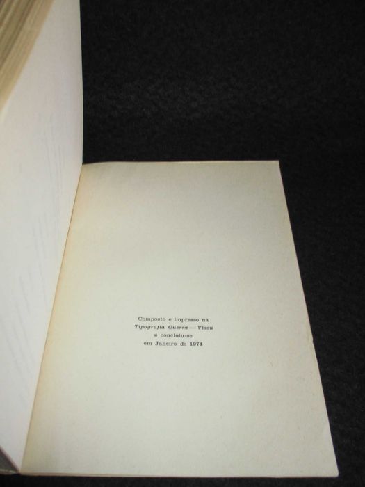Livro Linguagem e Conhecimento Adam Schaff