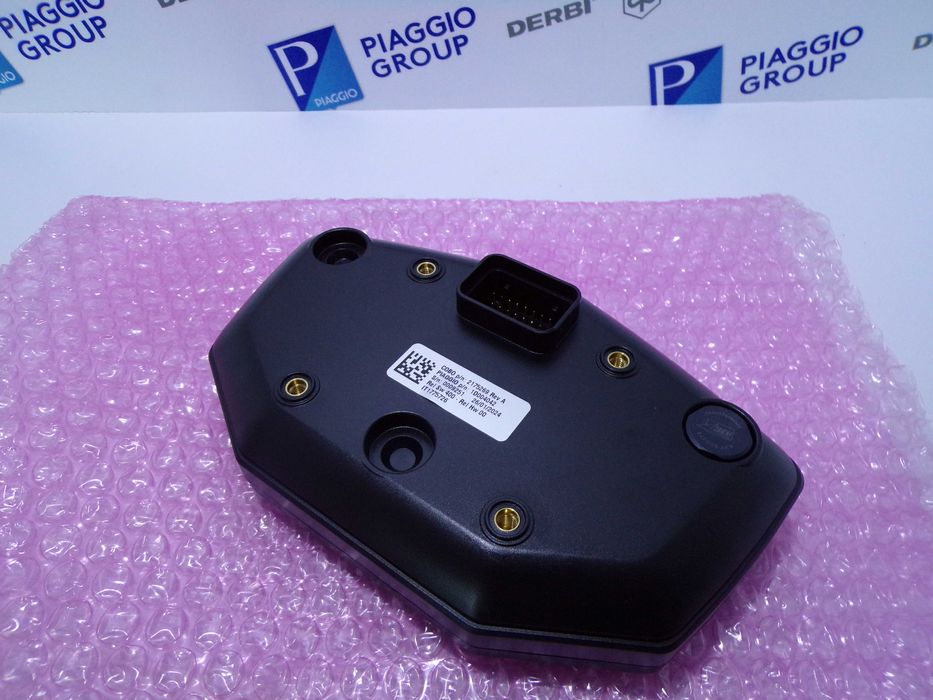 Oryginalny Licznik Elektroniczny Zegary Tablet Vespa Primavera Sprint