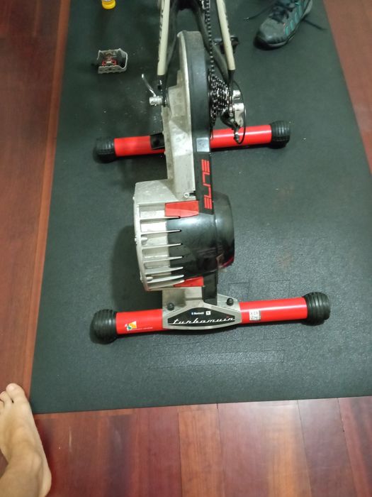 Rolo de bicicleta (elite Turbo Muin Smart B+)