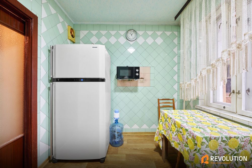 Без %; 3кімнати пр-т Червоної калини 22, державні програми, з ремонтом