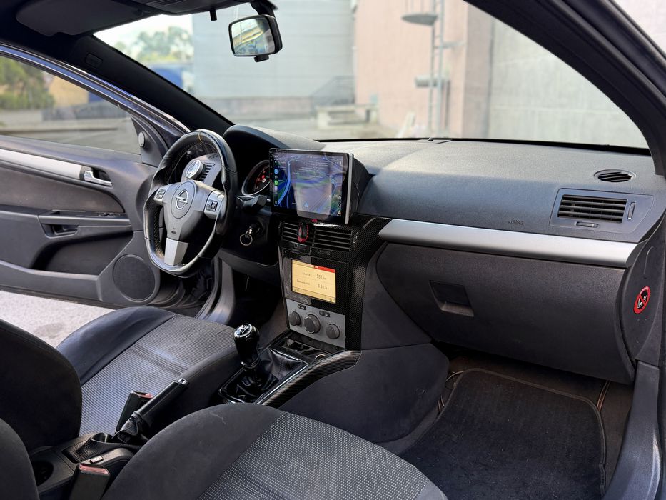 Opel Astra H 1.7 GTC