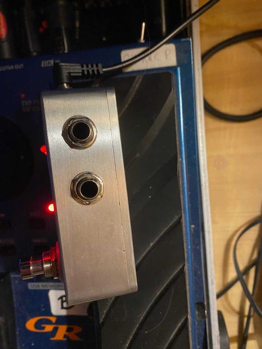 Podwójny Switch Double ABY buffer mixer splitter bufer preamp mix