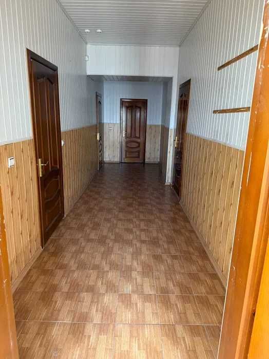 Продається нерухомість (квартира з власною терасою)