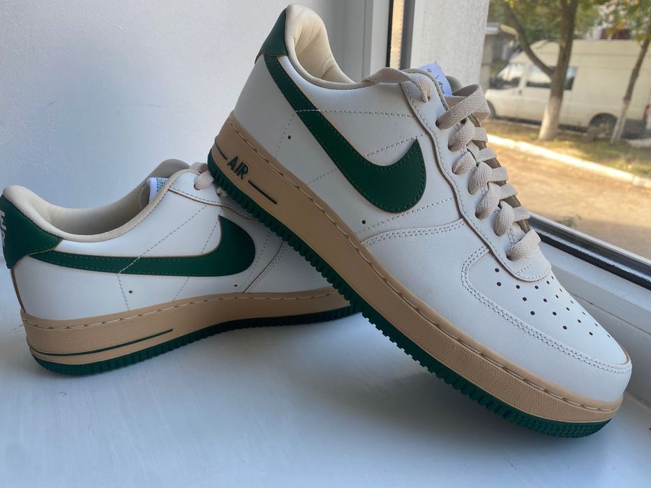 Nike Air Force 1 ’07 LV8 Vintage Gorge Green, колір Sail/Gorge Green/Sesame/Pearl White/White.