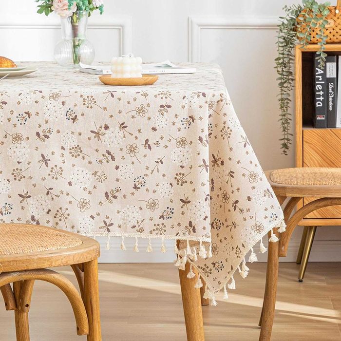 Скатертина "Квітка капоку" лняна водовідштовхуюча 140*180/220см