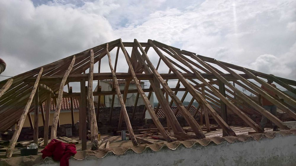 Remodelação  de Casas Antigas e Apartamentos. Realizamos  o seu sonho!