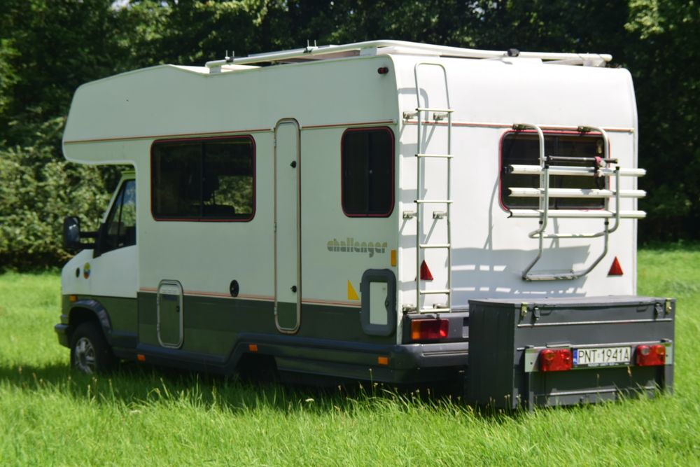 Kamper Peugeot J5