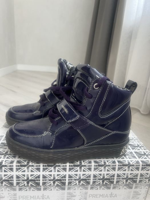 Diesel 37 розмір