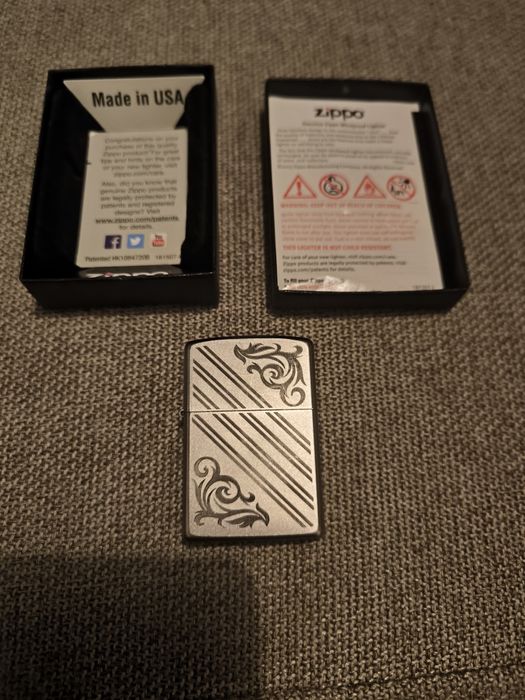 Zapalniczka ZIPPO benzynowa model Planeta  Florentine