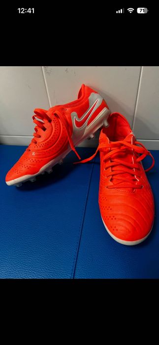 Chuteiras Nike Tiempo