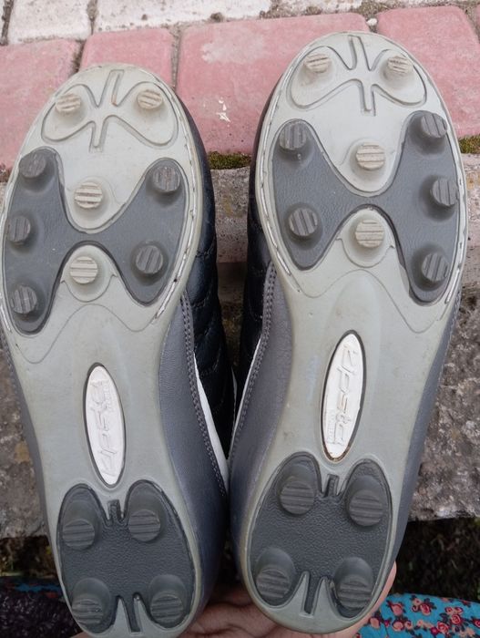 Бутси 39 розмір шкіряні для хлопця