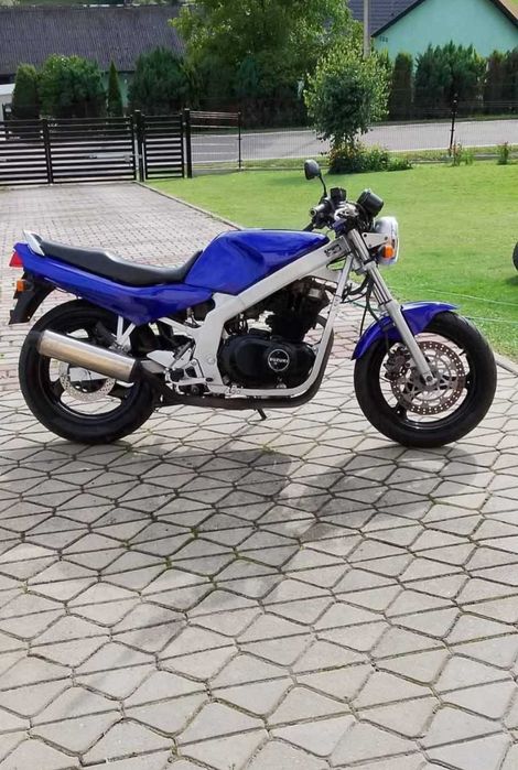 Motor Suzuki GS 1991