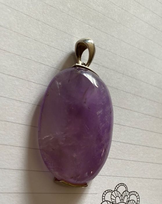 Vendo pendente prata e ametista