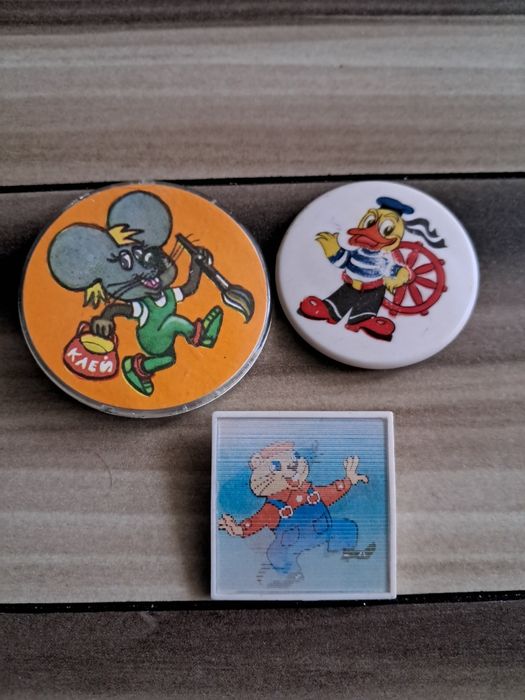 Значки-переливайки СССР