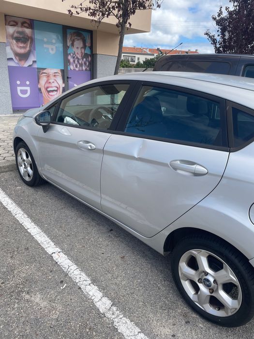 Automóvel Ford Fiesta