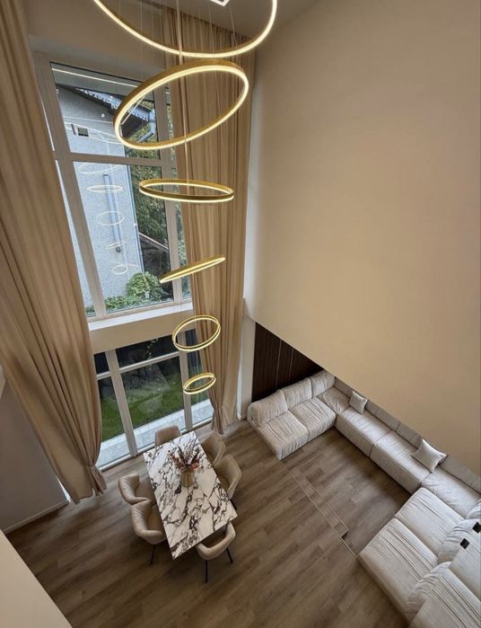 Продаж сучасного будиноку в с. Крихівці