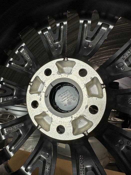 R16 5x112 7.0J ET40 | Модель ZW 8104 (BP) диски в наявності!