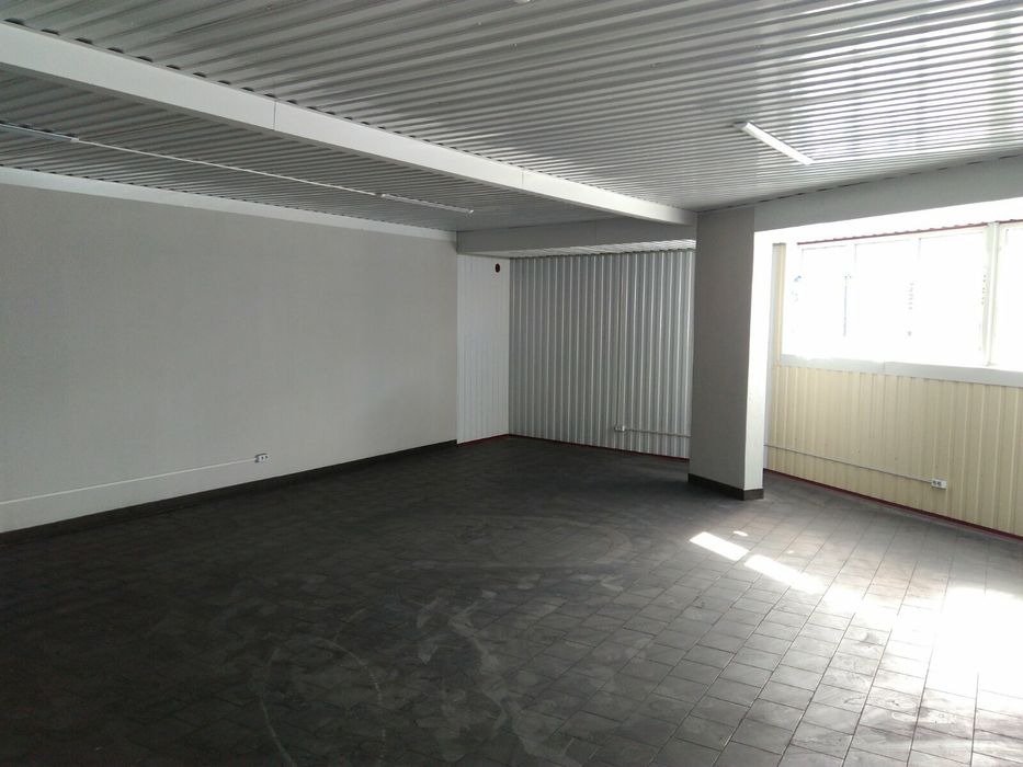 Продаж. Комерційне приміщення, в. Т. Бульби Боровця.