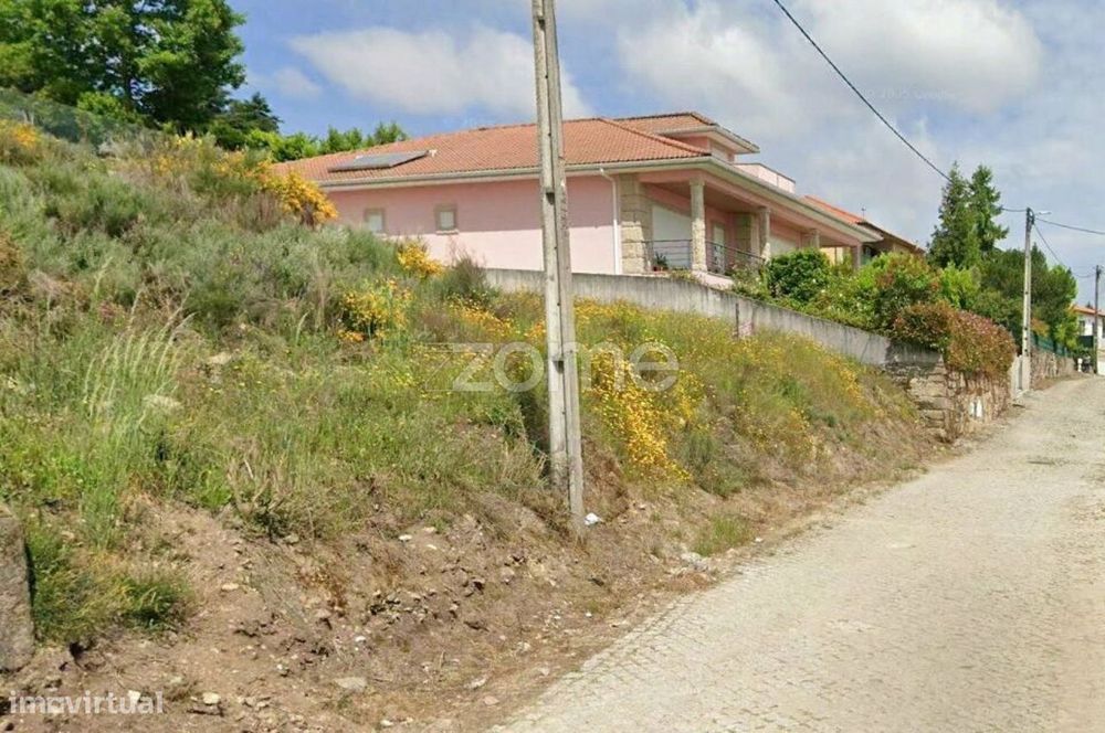 Terreno Urbanizável para Venda em Souto Maior, Sabrosa