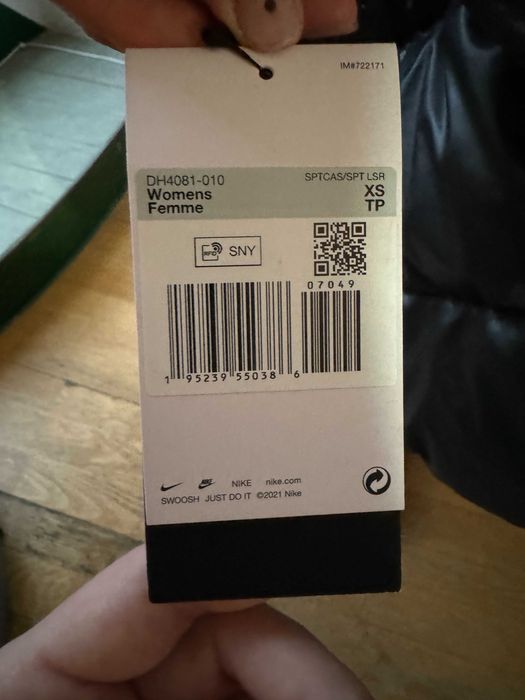 Czarny długi puchowy płaszcz Nike Nowy