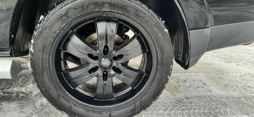 Mitsubishi Pajero Wagon 4