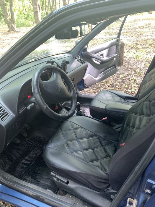 Продам Peugeot 306