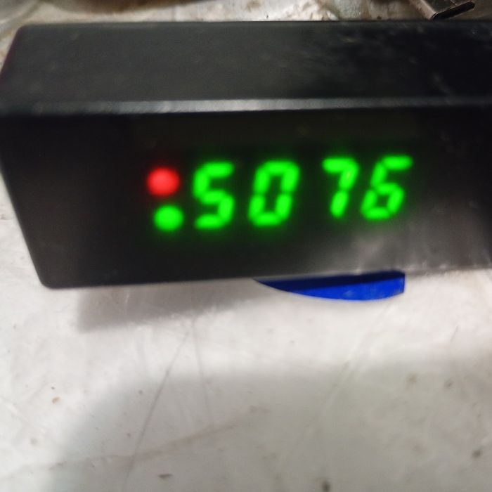 Дисплей -датчик управления спутникового ресивера для цифрового  телеви