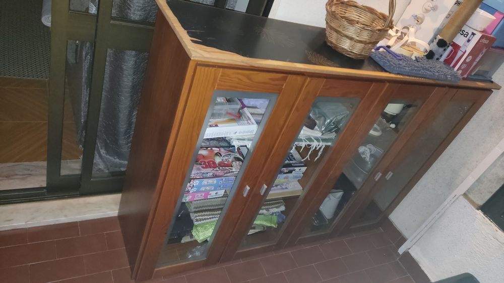 Móvel Cristaleira 4p