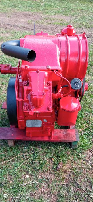 Silnik RS09 nośnik narzędzi IFA czworak zbiorniki