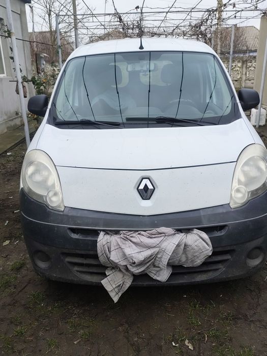 Продам авто  рено кенго 2 213р