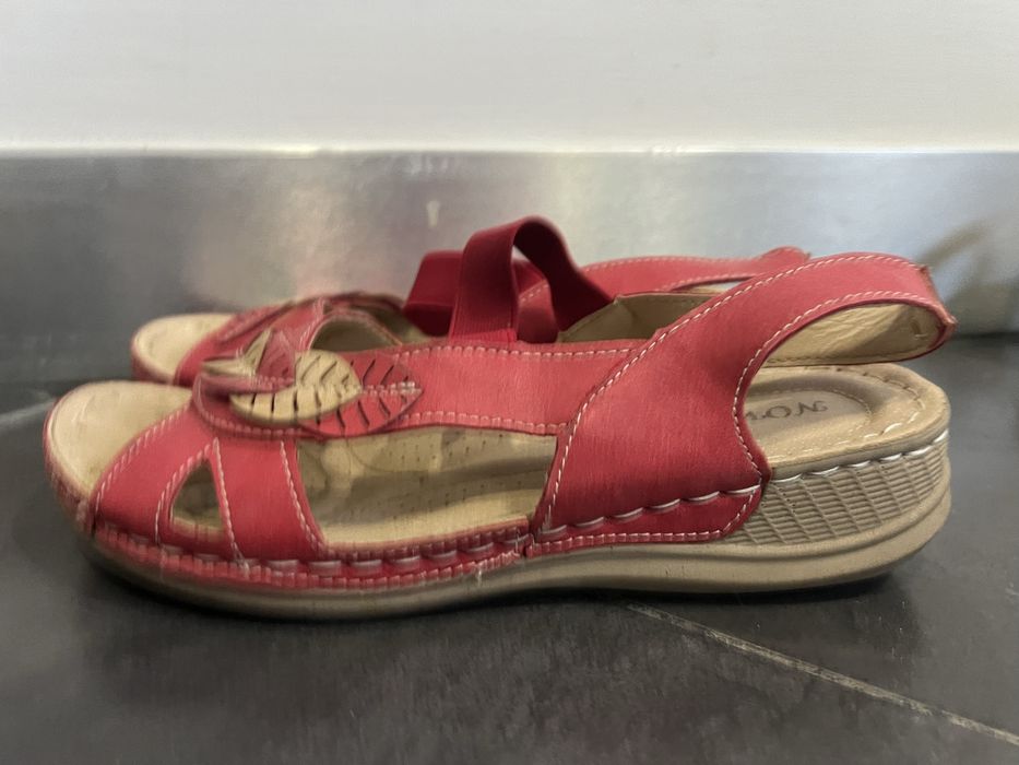 Sapatos 37/38 usados