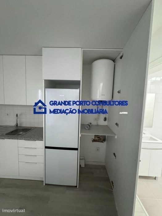 T2 Duplex  Matosinhos Sul - junto Av. Serpa Pinto
