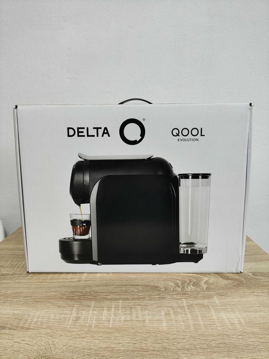 Vendo Máquina De Café Delta Qool Evolution Preto (NOVA)