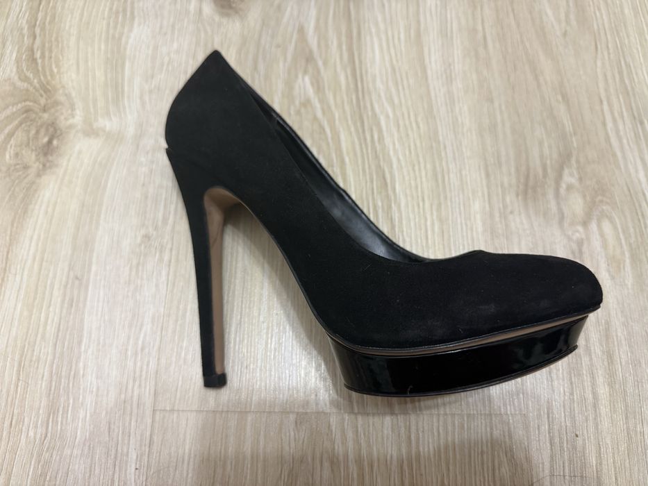 Buty na platformie Stradivarius