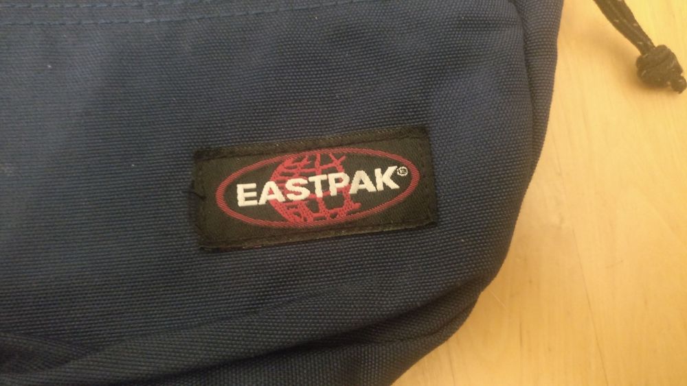 Mochila eastpak azul