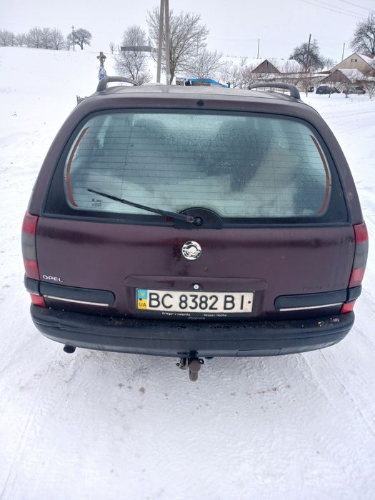 Опель Омега б 2.0 газ/бензин