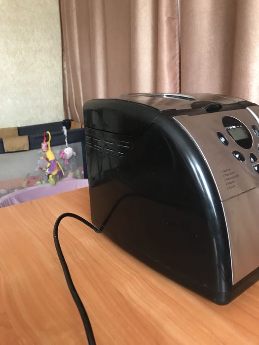 Продам хлебопечку SilverCrest KH1172