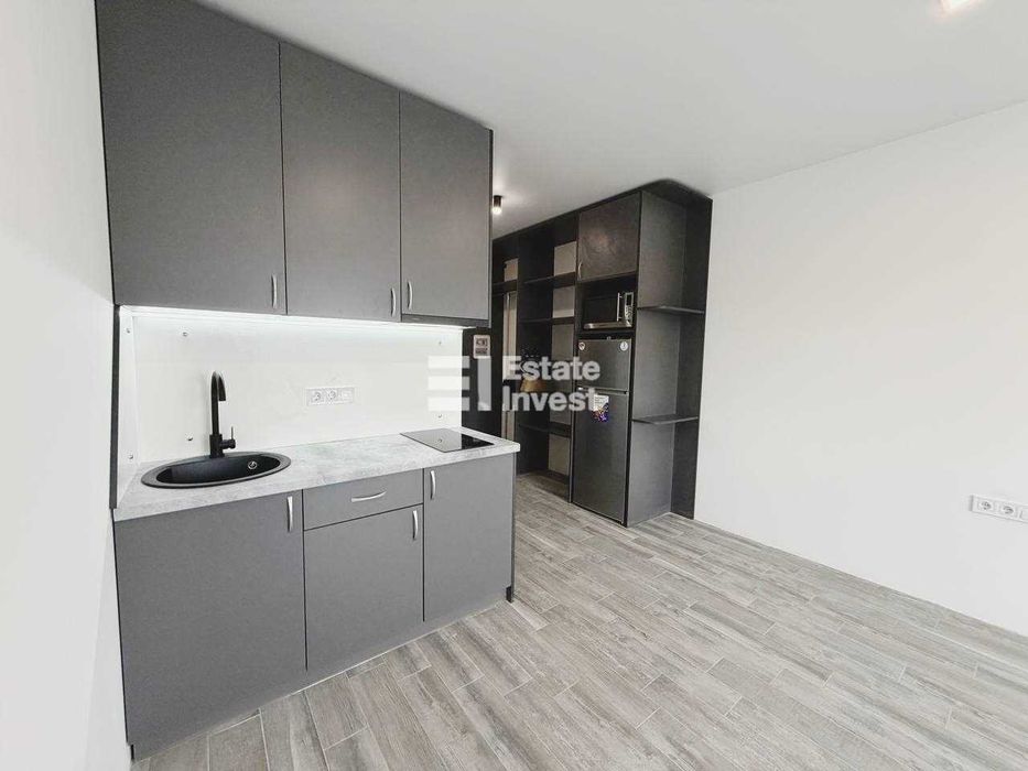 Продам 1 кімн. квартиру-студію по вул. Ярославська, 21В, ЖК Благовіст