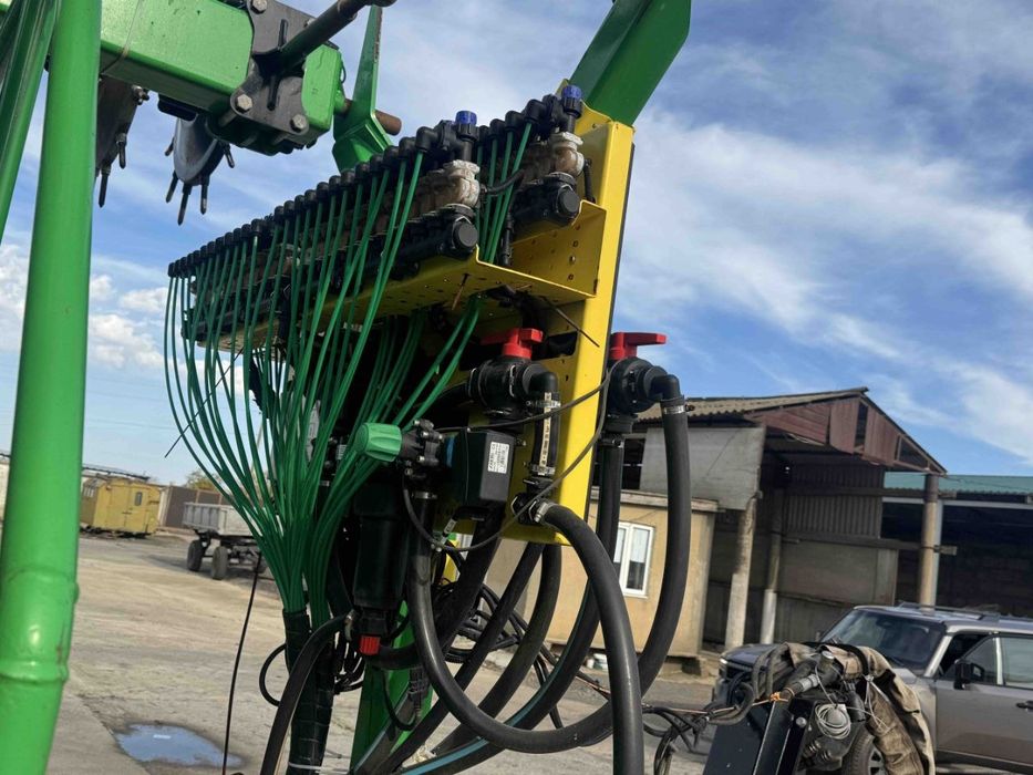 Агрегати для внесення рідких добрив