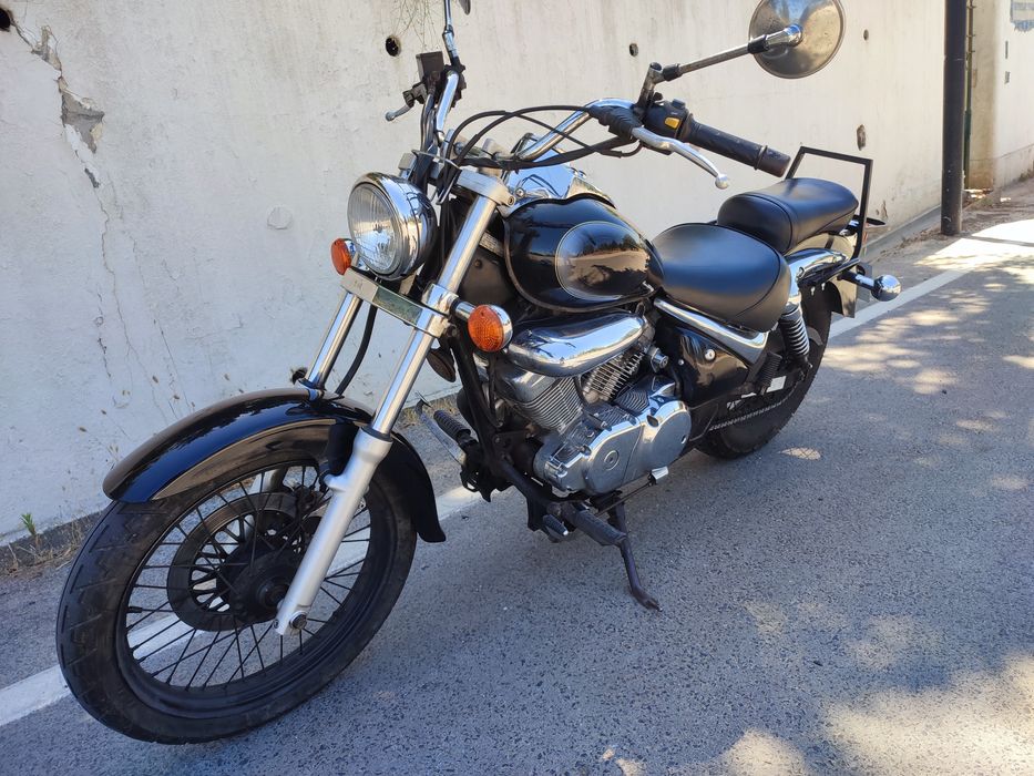 Suzuki Intruder VL 250