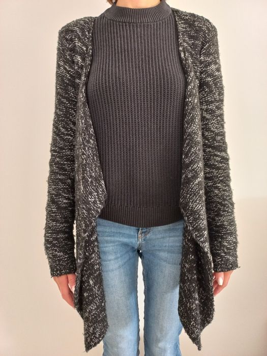 Casaco de lã preto e branco Stradivarius