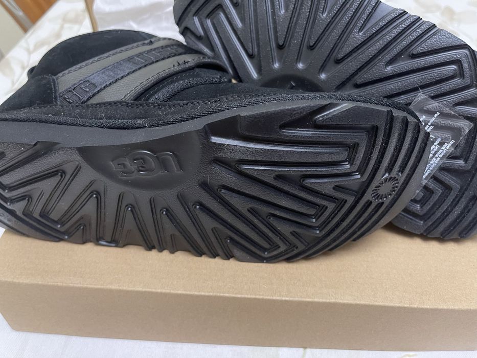 Ugg neumel Snapback уггі