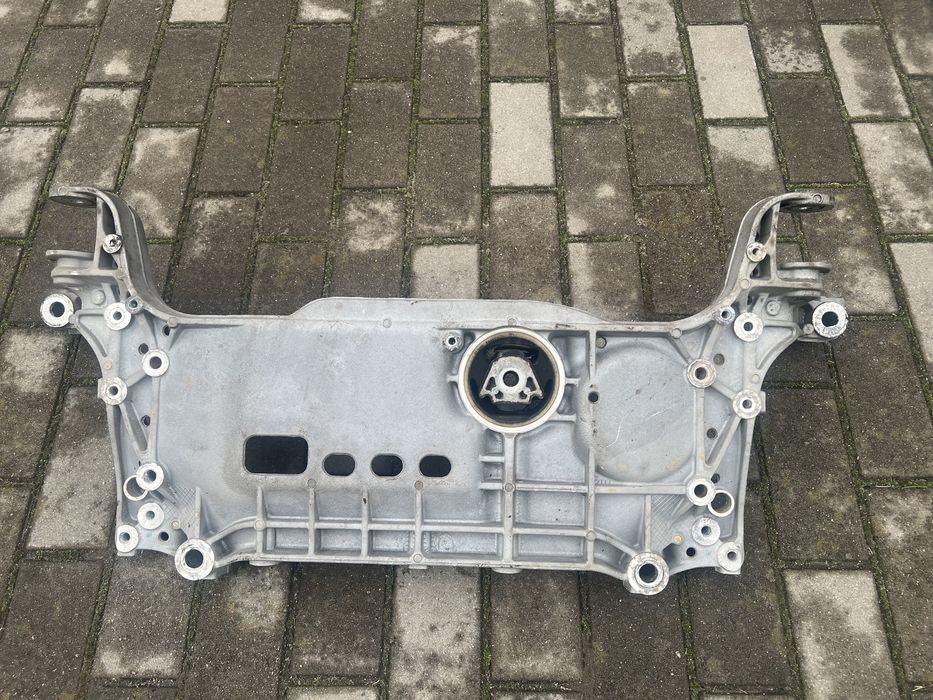 Подрамник передний балка 3C0199369H Audi Volkswagen